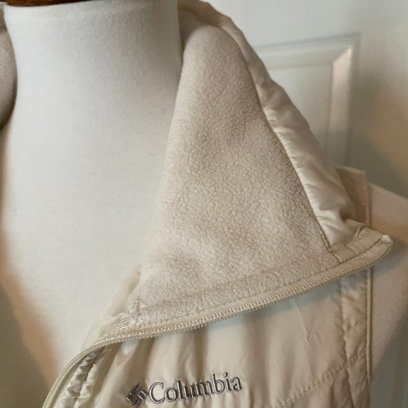 Columbia Ivory Vest Size S - Picture 6 of 9